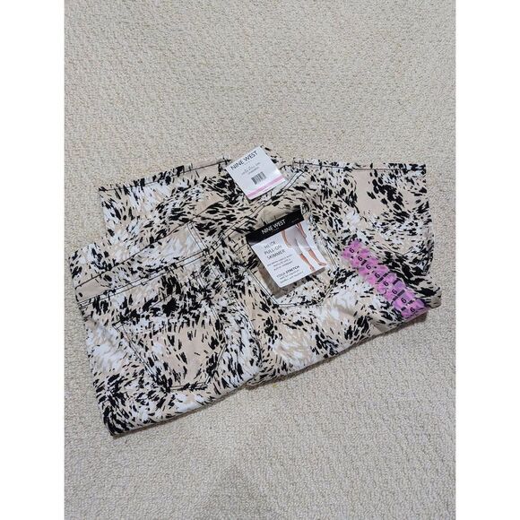 Nine West Women's Tan Printed Mid-Rise Heidi Pull-On Skimmer Shorts Size 6 NWT - Picture 3 of 5